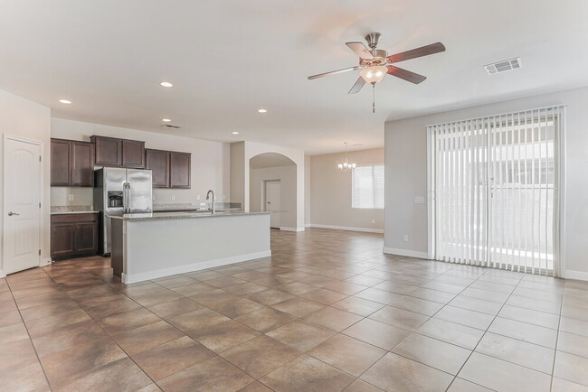 Photo - 1946 N 55th Pl