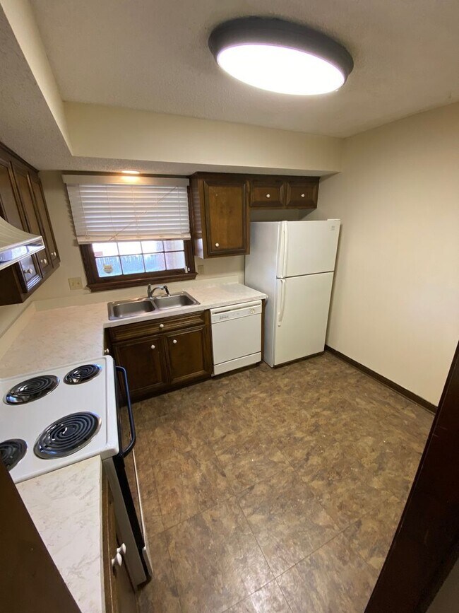 Photo - 2306 River Oaks Blvd