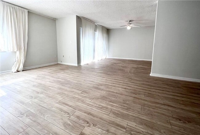 Photo - 701 N Pine Island Rd