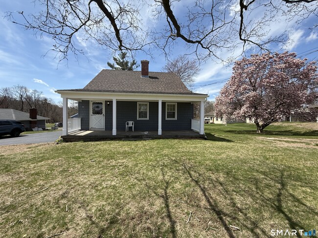 Photo - 31 Waterbury Rd