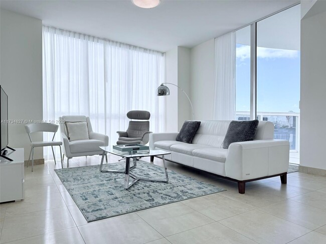 Photo - 18201 Collins Ave Unidad 1501A Rental