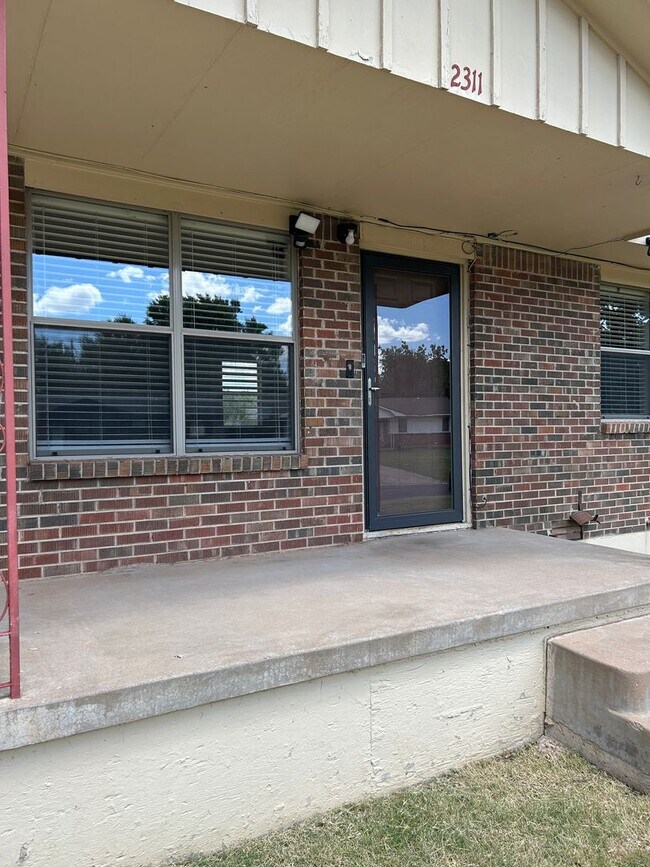 Photo - 2311 NW 43rd St