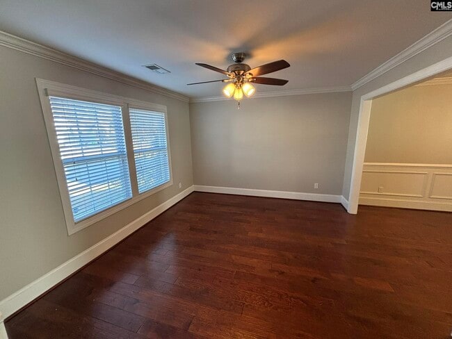 Photo - 716 Stonebury Cir