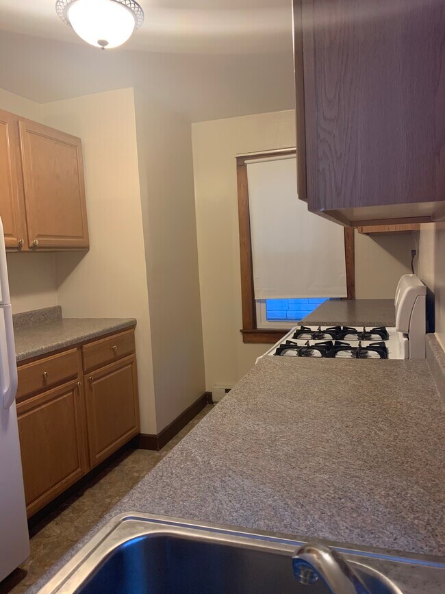 Photo - 224 Broad St Unit 3