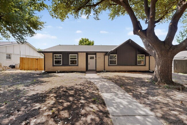 1416 Pioneer Ln