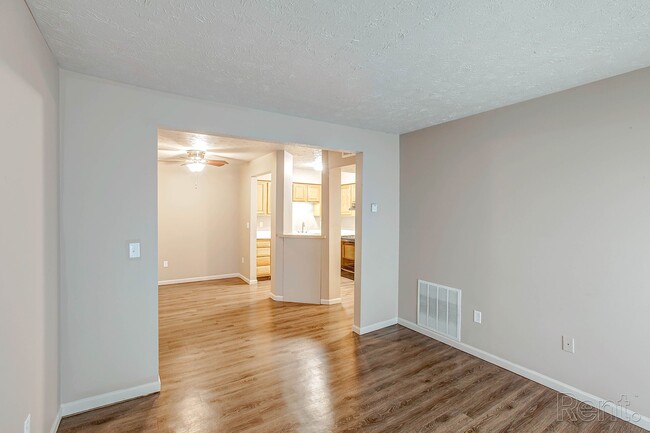 Prairie Green Apartment Homes