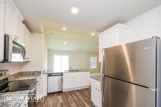 Photo - 626 Wild Tulip Ct