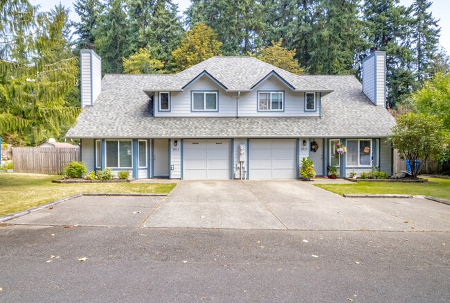 Photo - 5823 186th Ave Ct E Unidad A