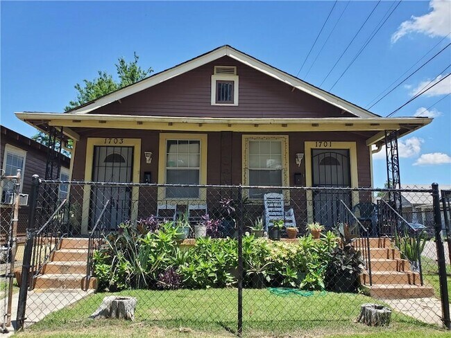 Photo - 1703 Clouet St