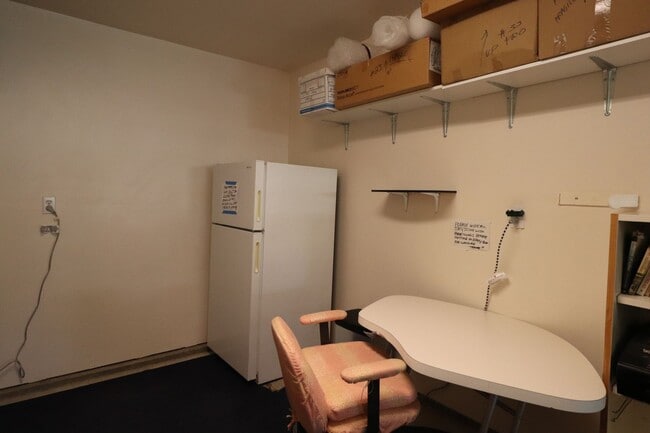 Photo - Great Shared Space For Rent