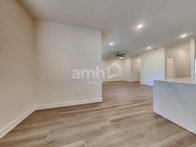 Photo - 11614 Hillside Dr