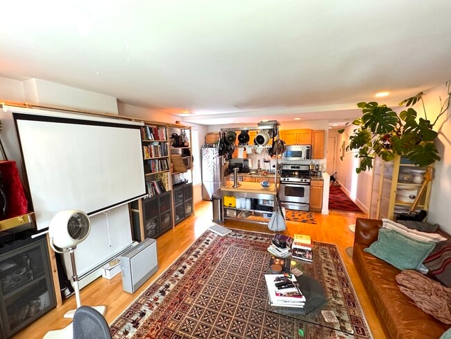 Photo - 105 Gore St Unit 4