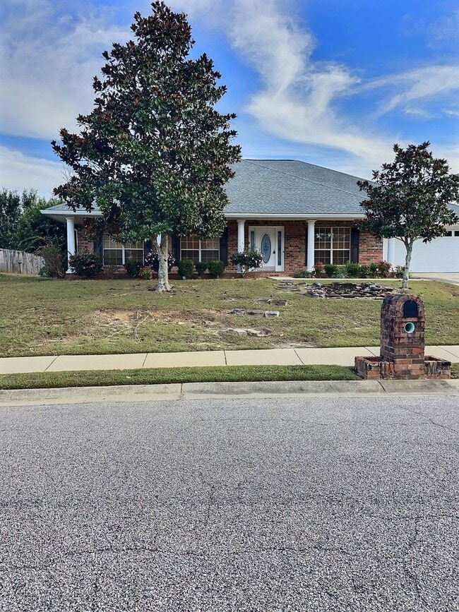 Photo - 4-BD, 3-BA Brick Home North of I10 in Biloxi's Shadow Creek Subdivision