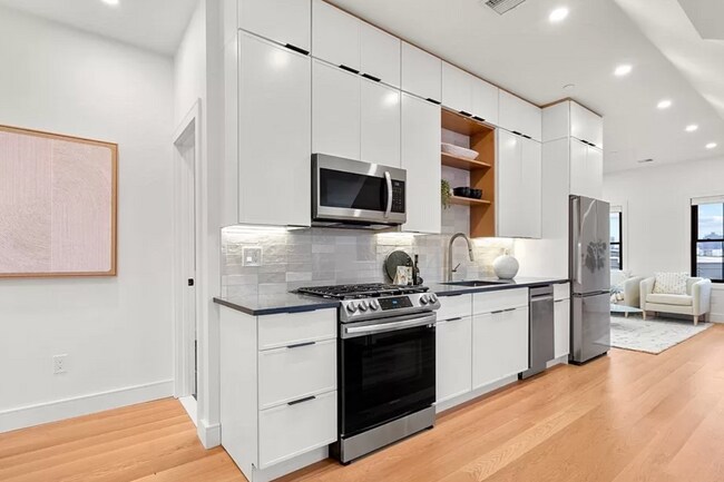 Photo - 93 Cowper St Unit 3