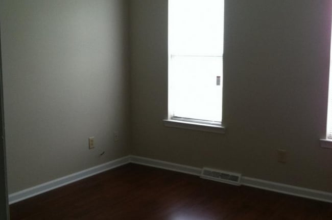 Photo - 2 Bedroom Duplex Townhouse off Wards Ferry Road