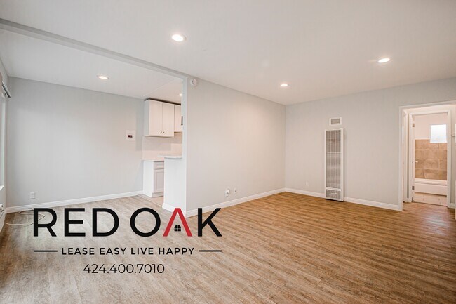 Building Photo - 11424 Killion St Unit 11424-4