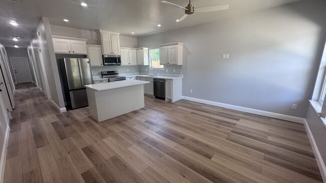Photo - 3211 Bourland St