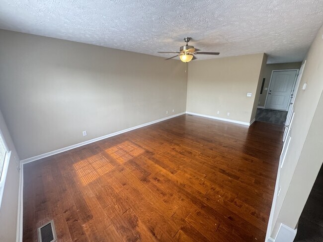 Photo - 812 Sevier St
