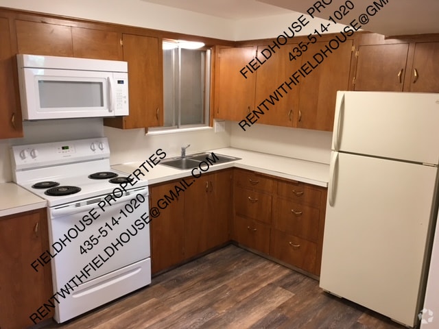 Building Photo - 812 N 700 E Rental