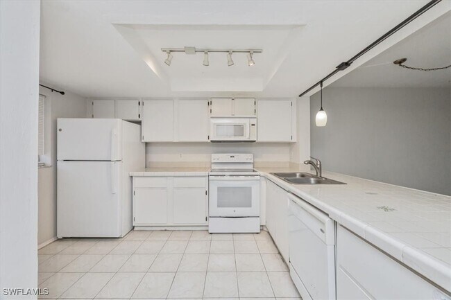 Photo - 2350 Naples Trace Cir Unit 6-608