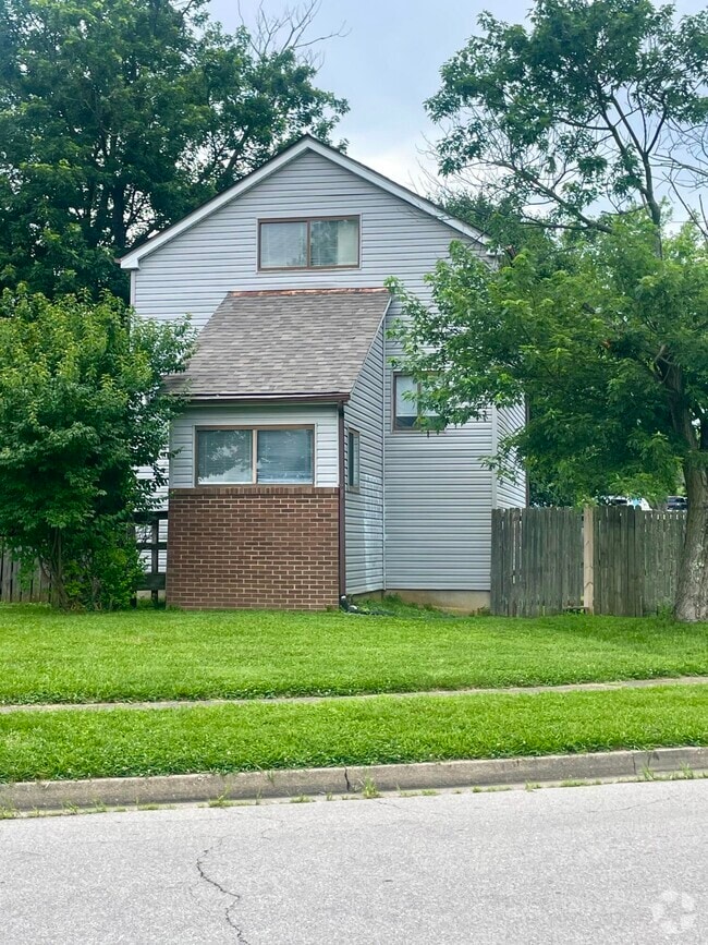 Building Photo - 444 Larkwood Dr Rental