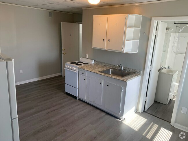 Building Photo - 195 N Martin Luther King Blvd Unit A Rental