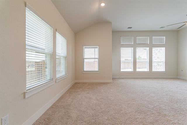 Photo - 6004 Mustang Creek Ln