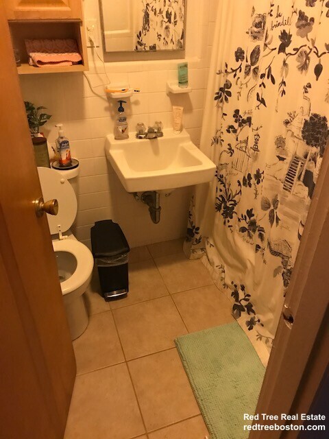 Photo - 312 Tappan St Unidad 1B