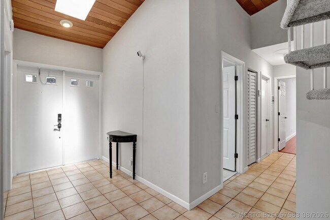 22312 Whistling Pines Ln
