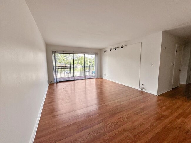 Photo - 5000 Carriage Way Dr Unit 310