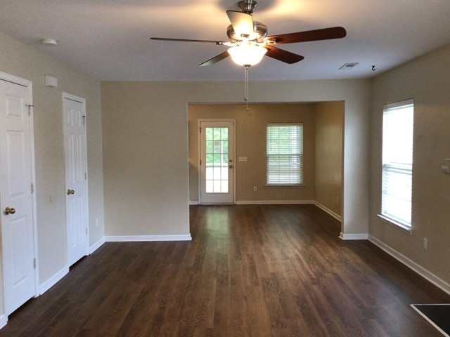 Photo - 250 Border Rd