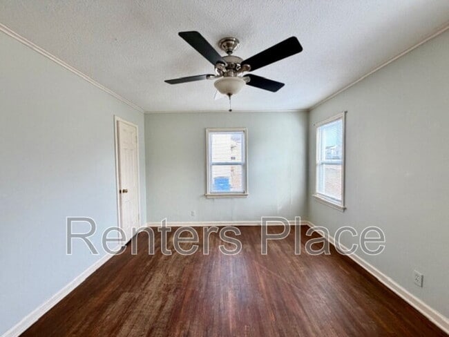 Photo - 4707 E 7th St