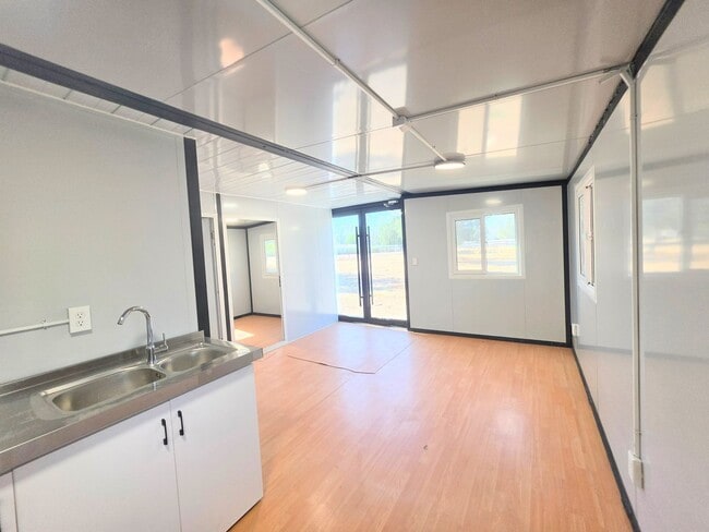 39805 E Newport Rd Unit C