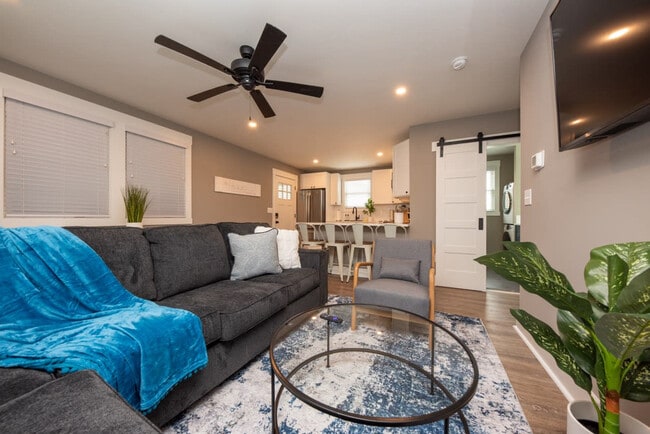 Building Photo - 1140 Simpson Ave Unit ID1309005P Rental