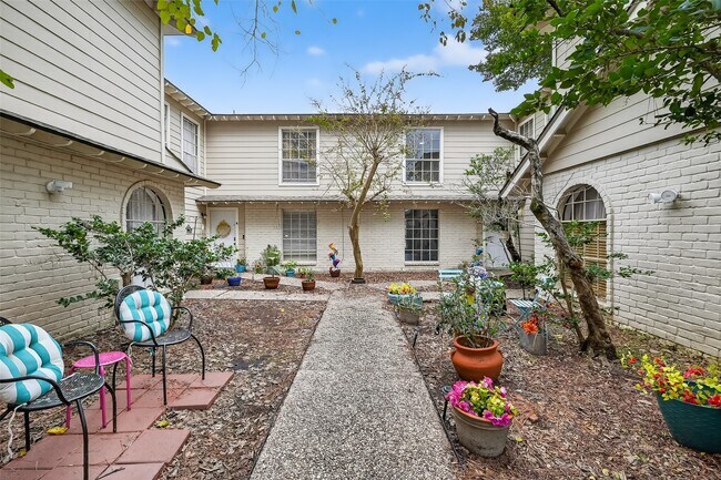 Photo - 14030 Cashel Forest Dr Unidad C