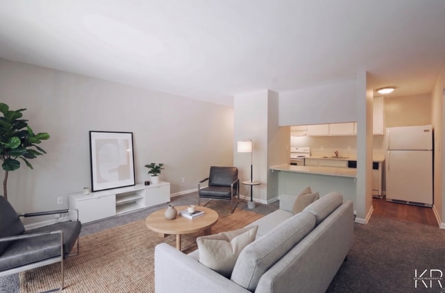 Photo - Northlake Apartments