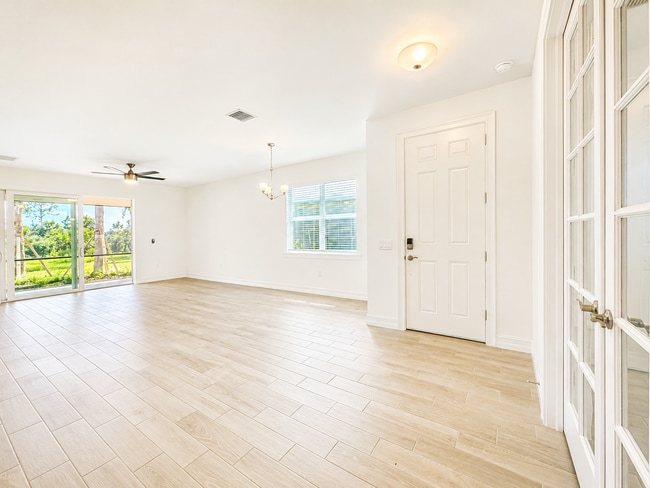 43860 Blue Heron Ln