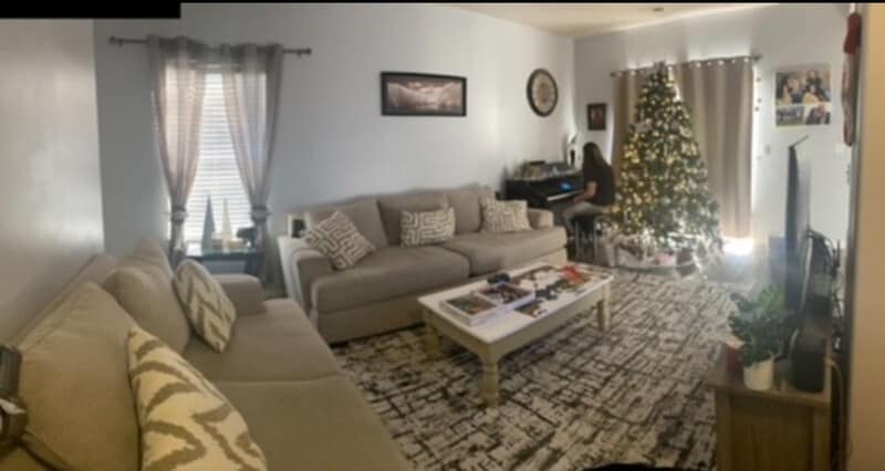 1874 E Cedar Dr