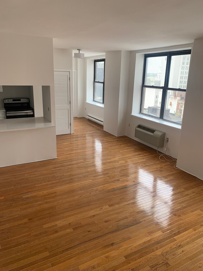 Photo - 111 Mulberry St Unit 8b