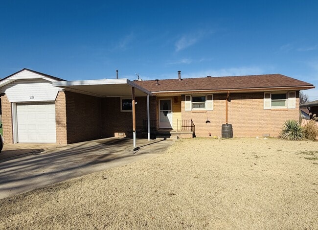 Photo - 29 Glenda Dr