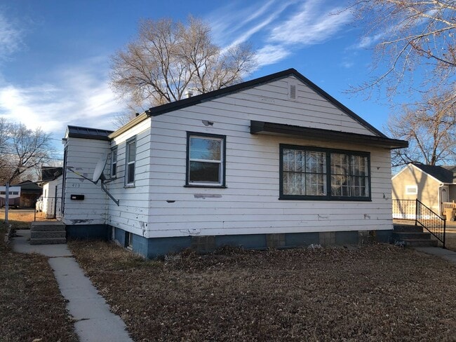 Building Photo - House- NW Unit 1