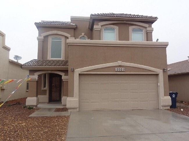 Building Photo - 12325 Sombra Grande Dr
