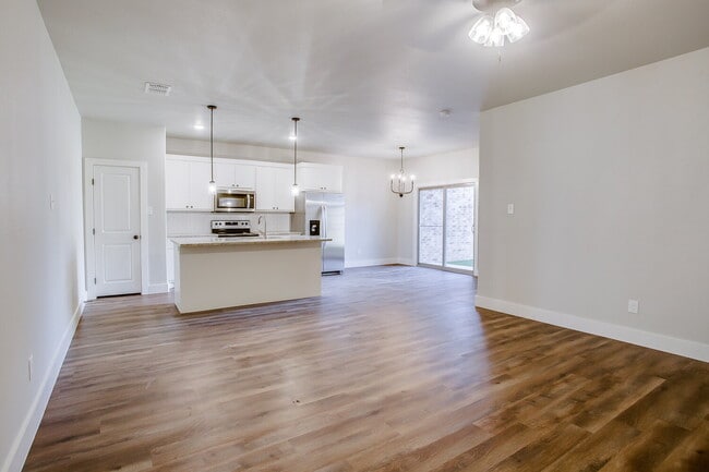 Photo - Wonderful Townhome in Cooper District!