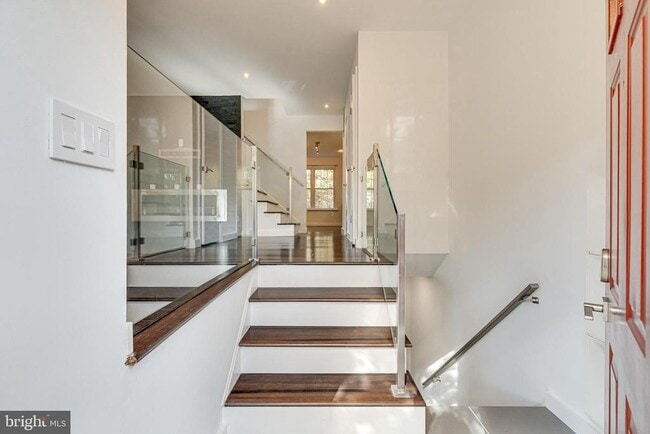 Photo - 6153 Forest Creek Ln
