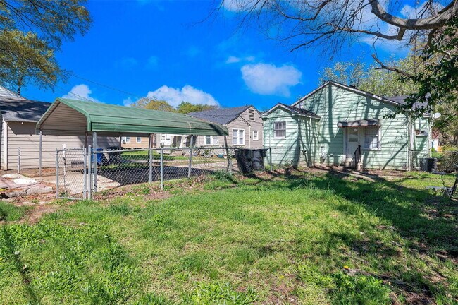 Photo - 117 Merrick St