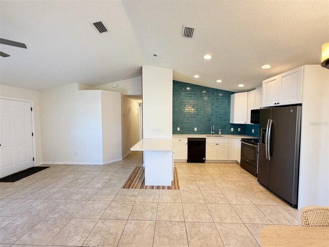 Photo - 16 Powder Hill Ln