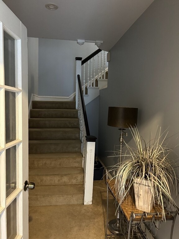 16 Lafayette Pl Apartment Unit 2 Salem, MA