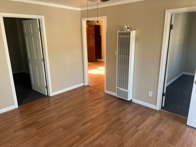 Living room - 2218 Naomi Ave Unidad 1