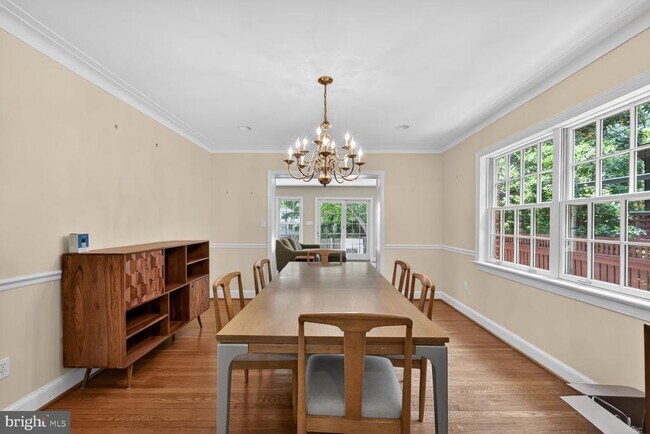 Photo - 5105 34th St NW