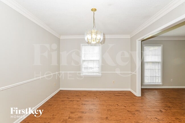 Photo - 5819 Fox Lair Ave